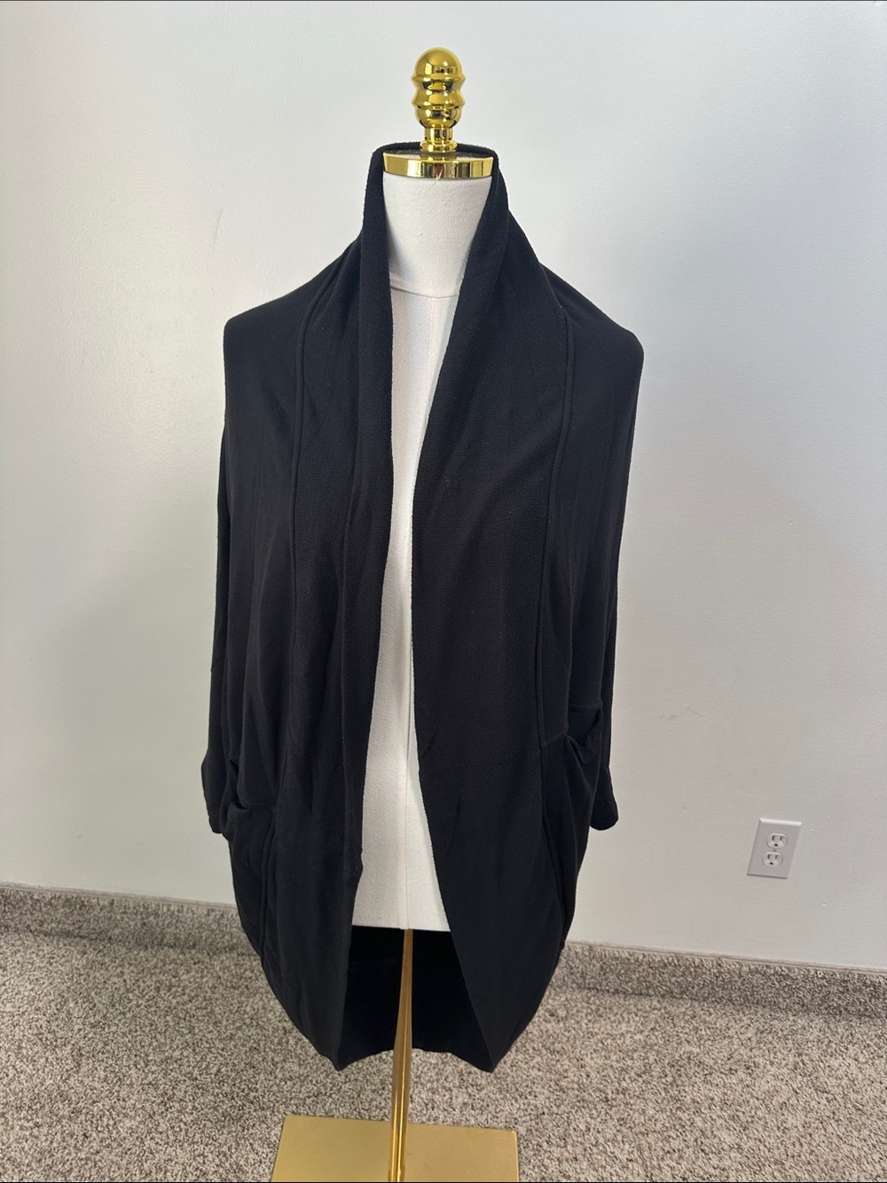 🚗 Athleta Batwing Sleeve Cardigan Sweater